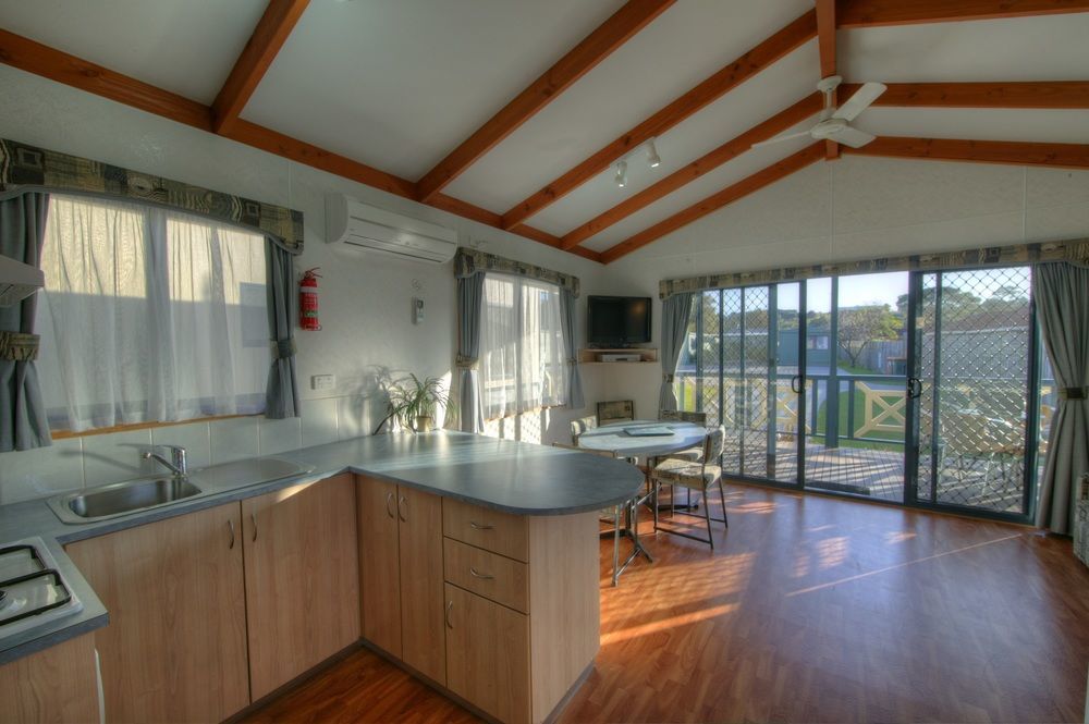 Big4 Whiters Holiday Village Lakes Entrance Extérieur photo