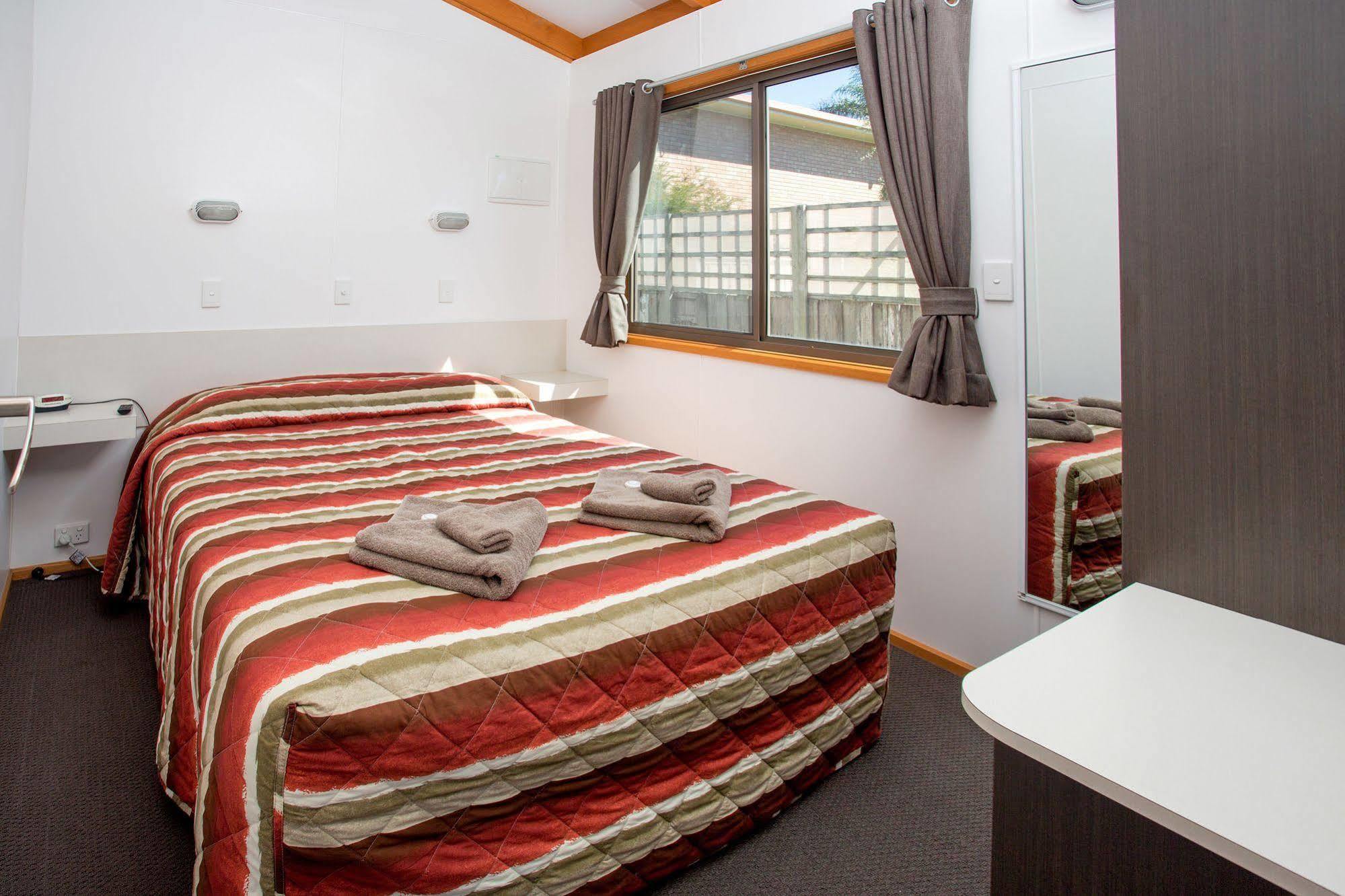Big4 Whiters Holiday Village Lakes Entrance Extérieur photo